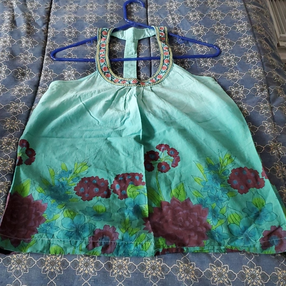 American Rag Size Large Floral Top